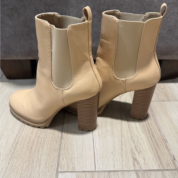JustFab Cream Heeled Boots - Picture 5 of 10